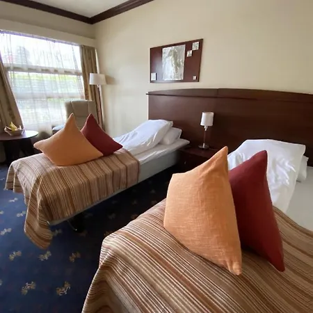 מלון Fjordhotell Fitjar